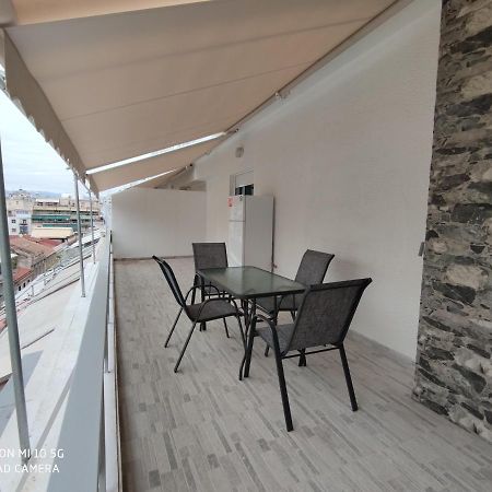 Modern Apartment With A Huge Terrace Athen Exterior foto
