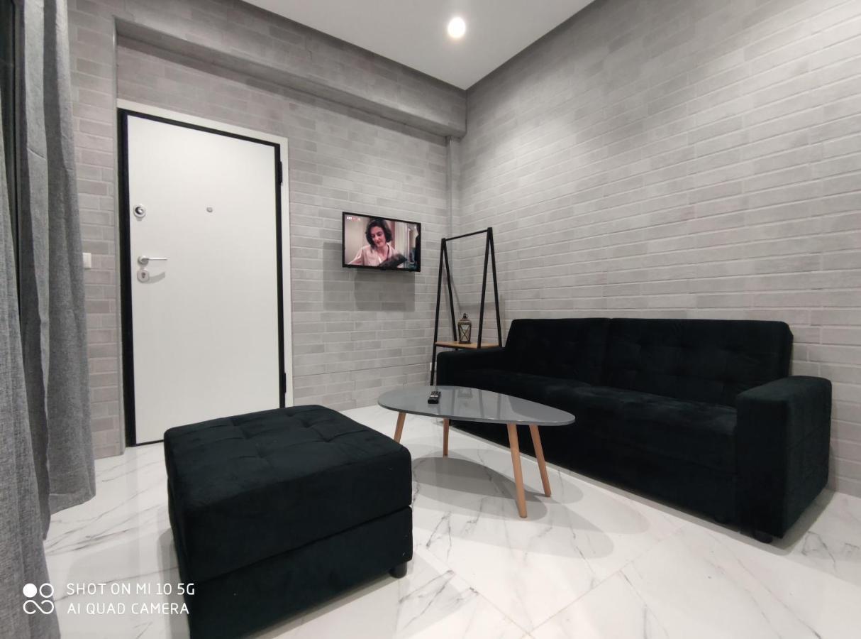 Modern Apartment With A Huge Terrace Athen Exterior foto