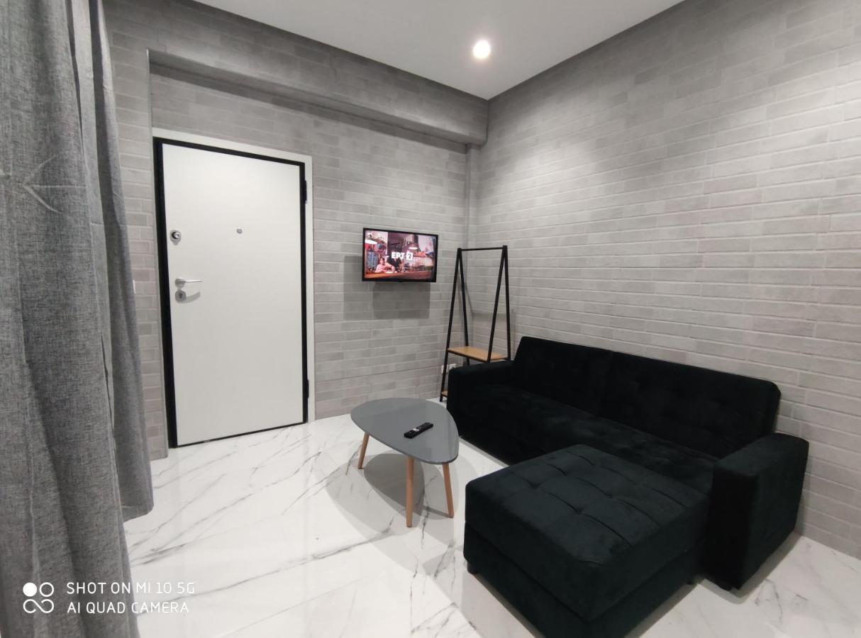 Modern Apartment With A Huge Terrace Athen Exterior foto